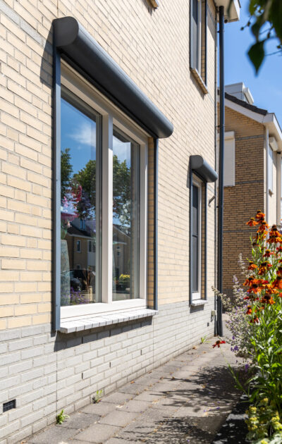 Kozijnen in moderne stijl | van Gessel Ramen en Deuren